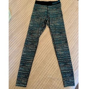 Nike leggings